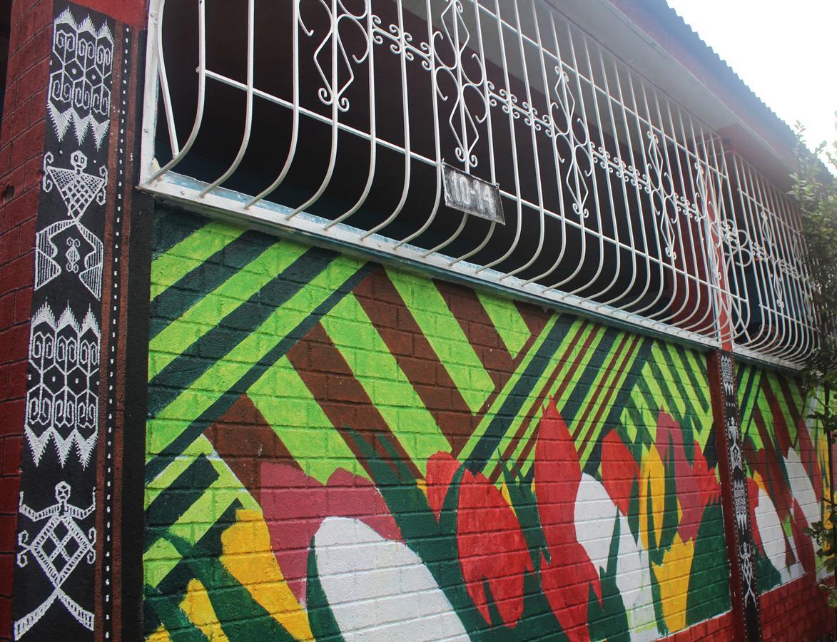 J'S Backpackers Hostel Davao Bagian luar foto
